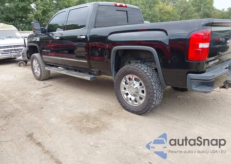 2016 GMC Sierra 2500Hd Denali z USA, uszkodzony, nr VIN 1GT12UE82GF224110